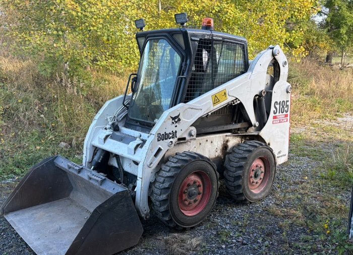 2005 Bobcat S185