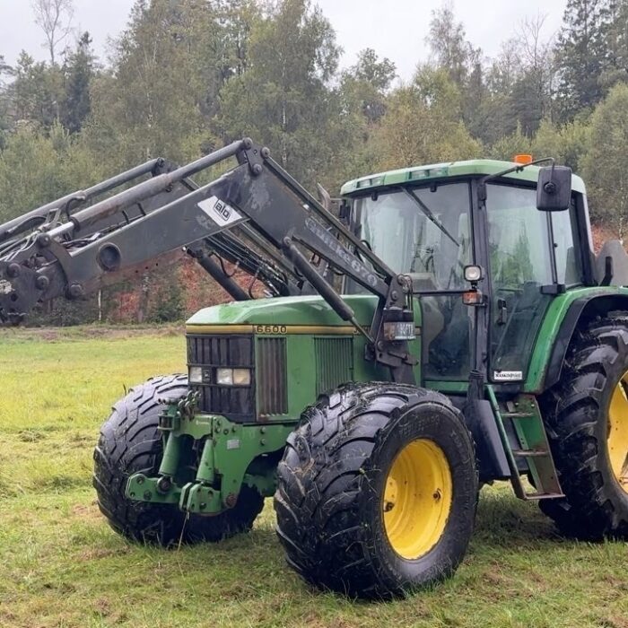 1998 John Deere 6600