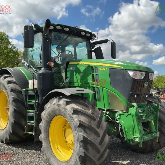 2018 John Deere 6230R 4WD Tractor