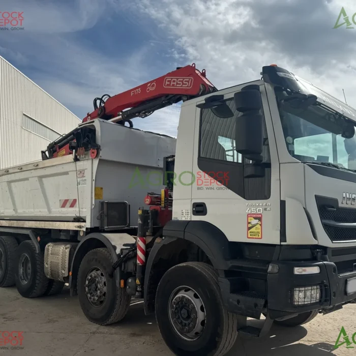 2016 Iveco Trakker 450 8x4 Dump Truck w/ Fassi Crane | For Sale