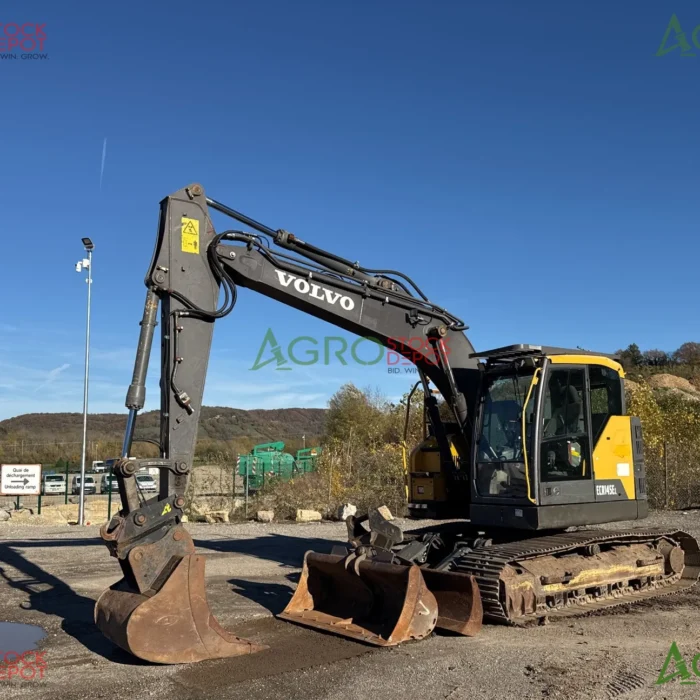 2016 Volvo ECR145EL Tracked Excavator