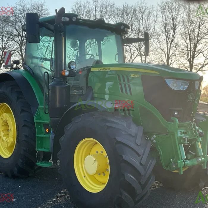 2022 John Deere 6215R 4WD Tractor