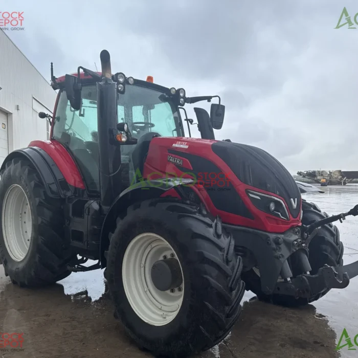 2019 Valtra T214 DIRECT SMARTTOUCH 4x4 Tractor